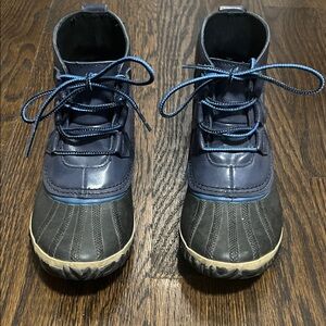 Sorel Navy and Black Rain Boots